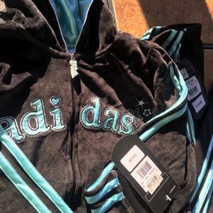 Girls Adidas set in black velour